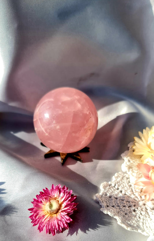 Rose quartz sphere