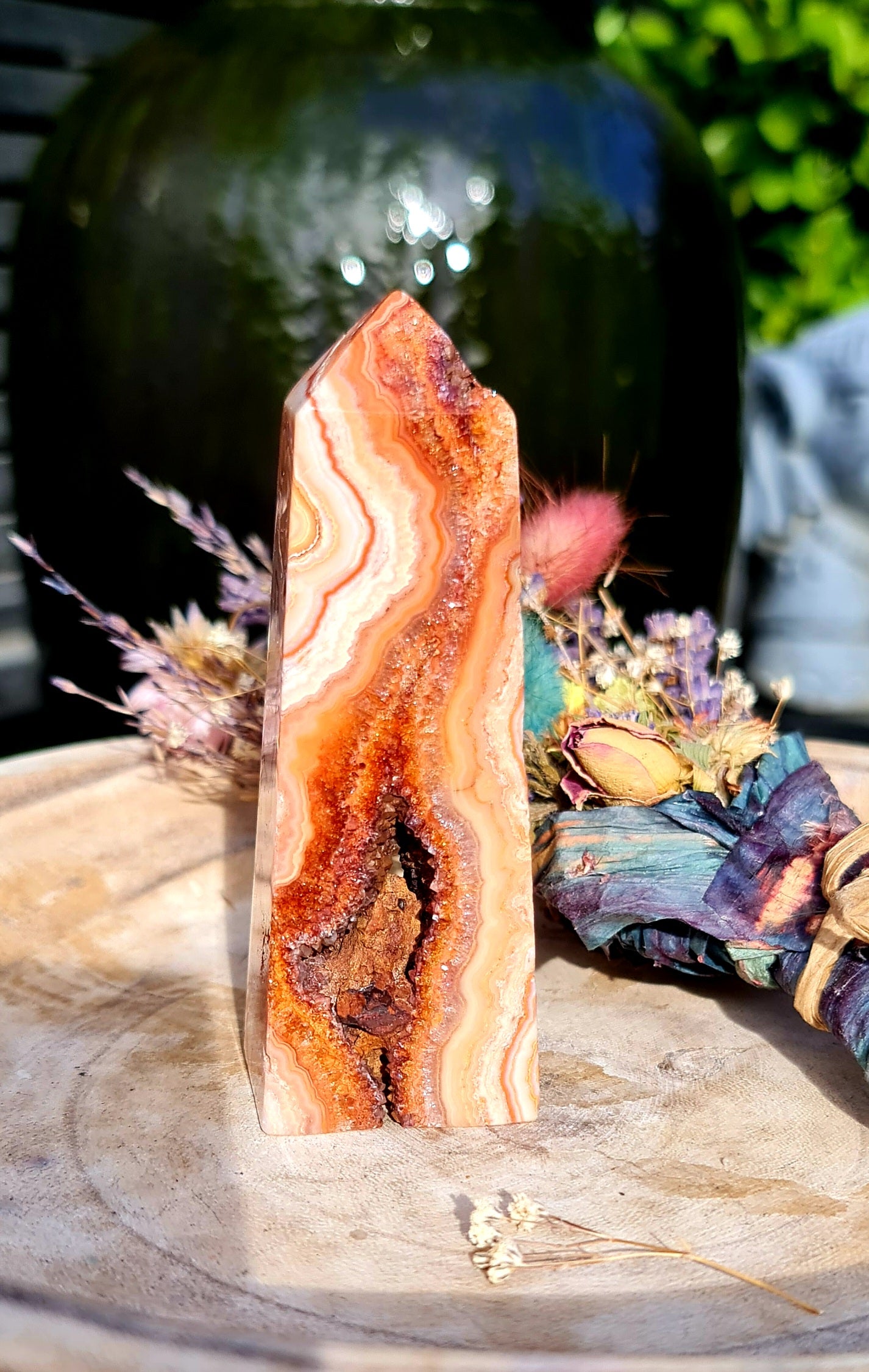 Crazy pink lace agate